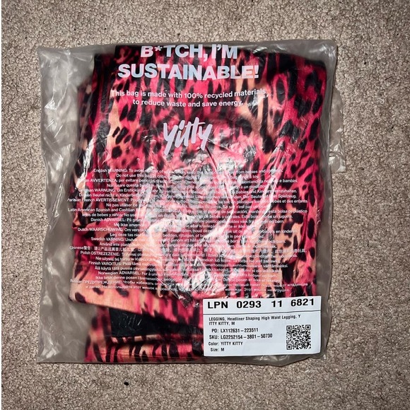 New Fabletics Yitty Kitty Headliner Shaping Bralette and Legging Set size M - Picture 12 of 16